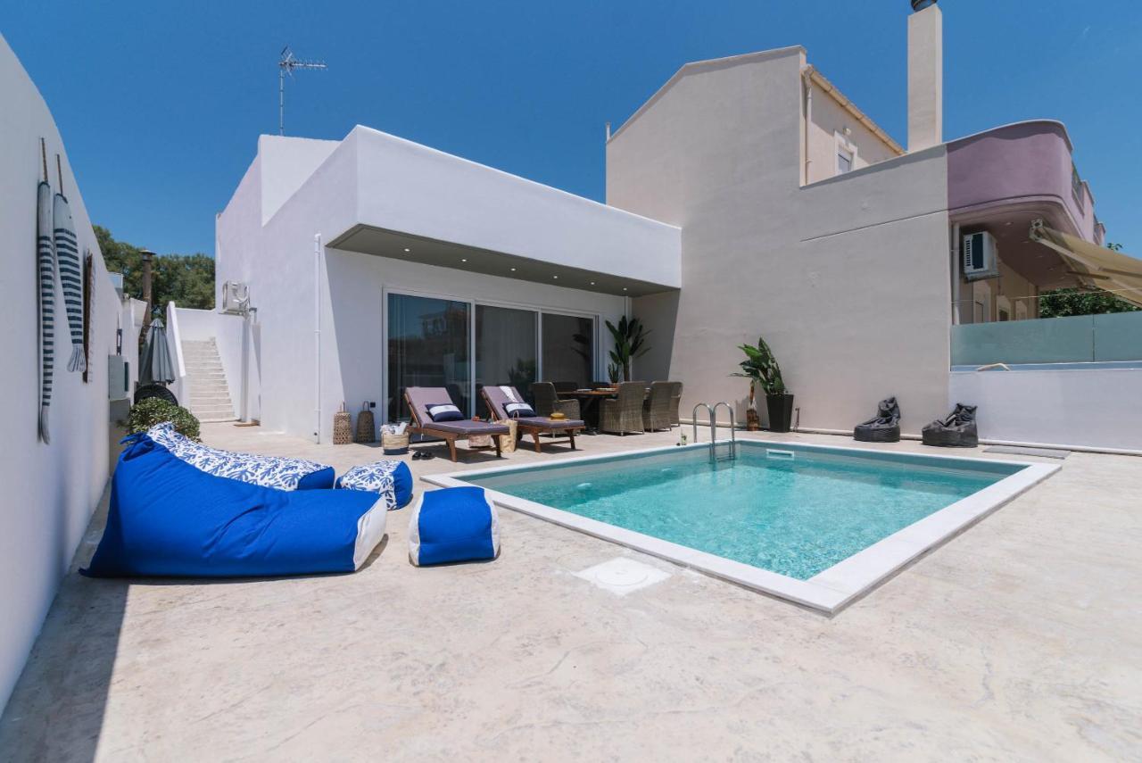 Villa Iceberg 2 With Pool Kalamaki  Bagian luar foto