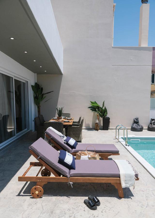 Villa Iceberg 2 With Pool Kalamaki  Bagian luar foto